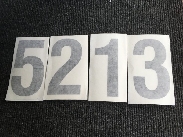 Startnummern Zahlen weiß Start Numbers white 1,7 x 0,7mm 1:87 Decal Abziehbilder